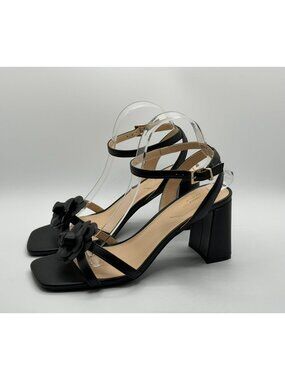 Liz Claibourne Hawes  Sandals Women Size 9.5W Black Leather Strappy Flower Shoes